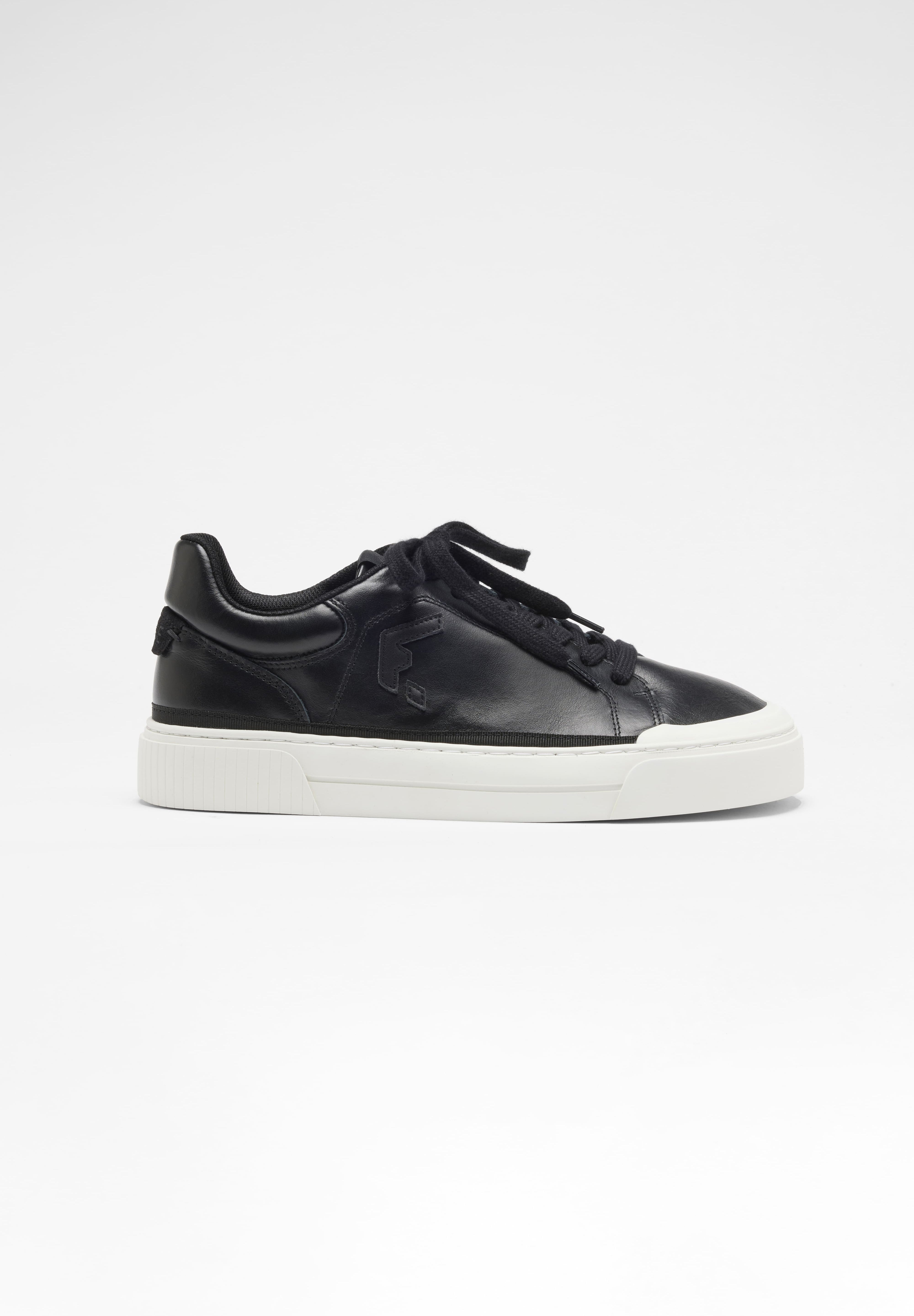Arcus White/Black