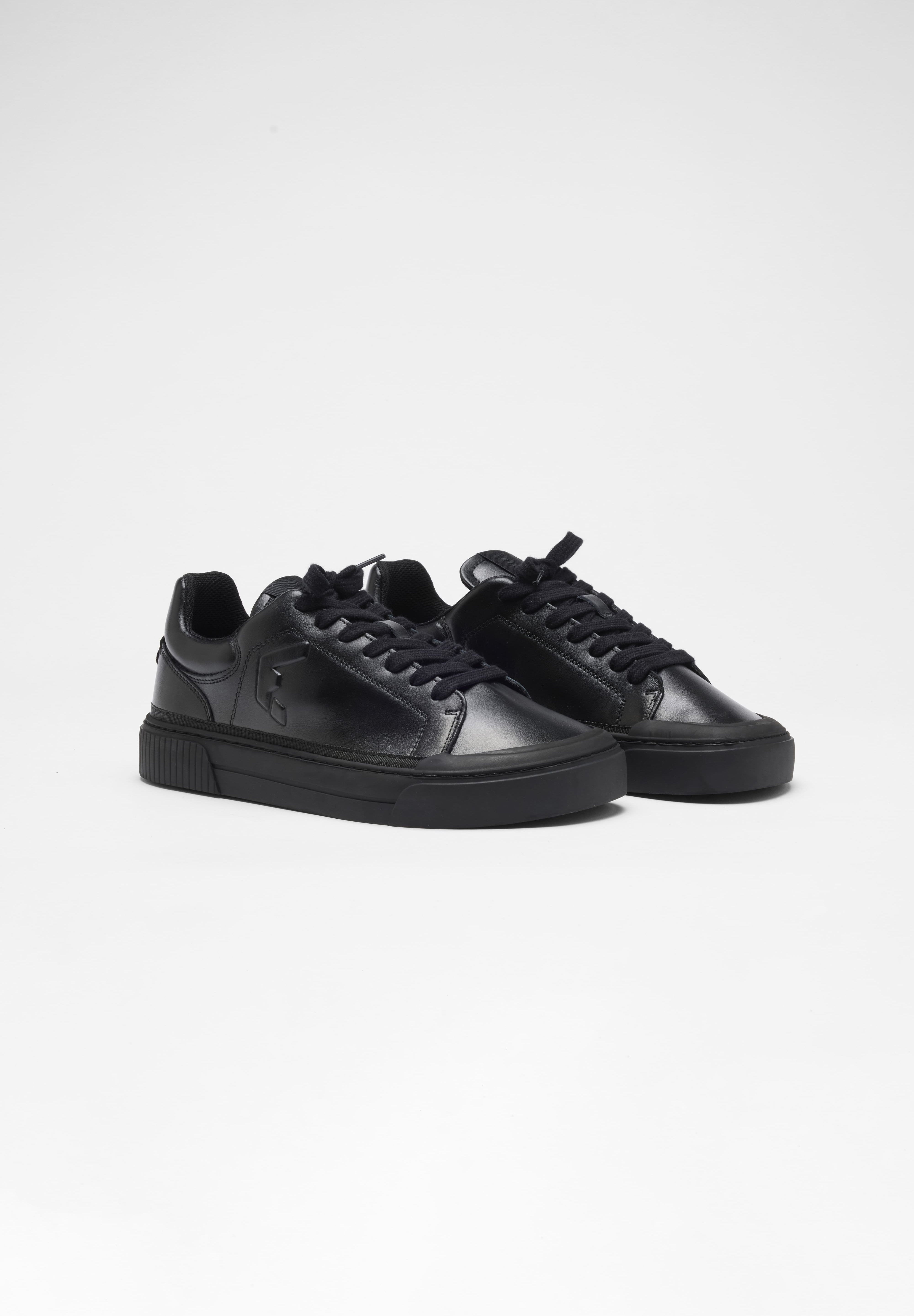 Arcus Black